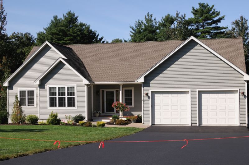 Blacktop Sealing in Miami Dade County, FL